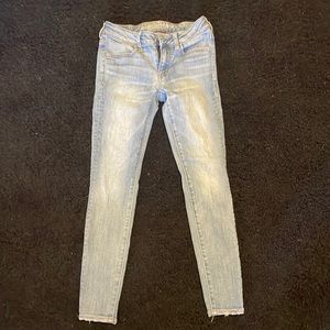 American Eagle Light Wash Jeggings